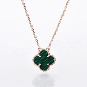 Collar de vanclef de moda Collar de diseñador de marca Classic para mujer 18k Onyx Agata Joyería Valentín Día Regalo Collar de cuatro hojas Collar