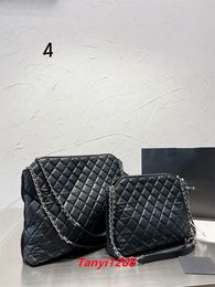 Fashion Vintage Lady Sacs Sac de cr￩ateurs Chain de cha￮ne de fourreaux populaires Designer Handbag Femmes Luxury Sacs de luxe Designers Tote Sac authentique sac en cuir Nouveau