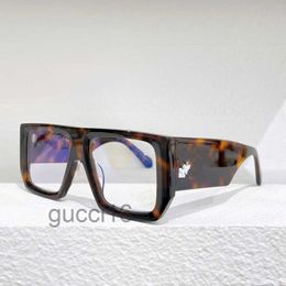 Mode mit Sonnenbrillen Designer Herren und Damen Uv400 Großzügige Vollrahmen-Schutzbrille mit großer Platte Hochwertige s Omri013 Zufallsbox 0WP8 UCGD K116 1 EXEO