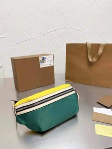 Mode taille sac Designer poitrine sacs femmes Fannypack épaule bandoulière sac à main deux couleurs poche en nylon matériel de haute qualité sacs à main