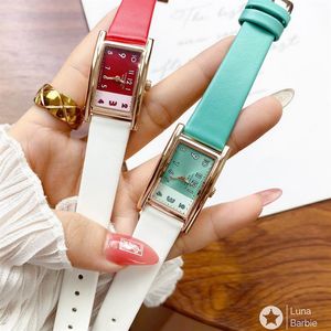Montres de mode femmes fille Rectangle couleur correspondant Style bracelet en cuir montre-bracelet TC01337e