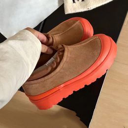 Moda Botas impermeables Hombres Mujeres Invierno Tasman Clima Híbrido Piel de oveja Cuero Ultra Mini Bota Clásico Castaño Naranja Zapatos de invierno