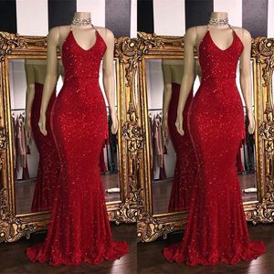 Sparkly Red SequinsSexy V-hals Backless Prom Dresses 2019 Halter Mermaid Lange Prom-jurken Lage Arabische feestjurk BC1085