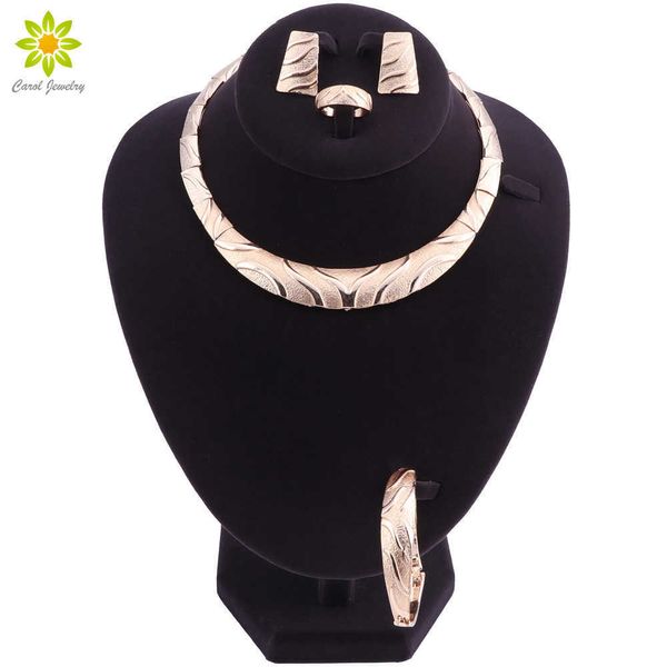 Moda boda Dubai África Nigeria Conjunto de joyería africana Collar de color dorado Pendientes Mujer romántica Conjuntos de joyería nupcial 210706