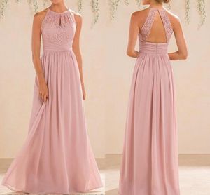 2022 Blush roze bruidsmeisje jurken Long Country Style Halter Neck Lace Chiffon volledige lengte A-lijn A-lijn formele bruiloft gastenfeestjurk