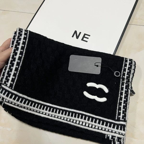 Mode Blanc Laine Écharpe Femmes Designer Foulards Soie Tissage Lettres De Luxe Noir C Lettre Cachemire Modèle À Carreaux Pashmina Furry Wrap Mens Châle -6