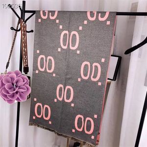 Bufanda de cachemira de invierno de moda para hombres y mujeres Diseñador de gama alta Cuadros clásicos de gran tamaño Chales y bufandas a cuadros grandes Bufandas para hombres y mujeres Tamaño de regalo 180 * 70 CM