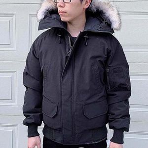 Fashion Hiver Down Parka Men Vestes de kamikazes classiques Couber de fourrure à capuche extérieure de haute qualité Swear plus taille pour mâle