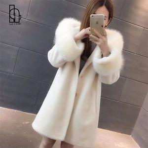 Mode hiver à capuche mouton cisaillé manteau de fourrure laine femmes moyen et long Imitation cheveux épaissi coréen Slim Fit 211220