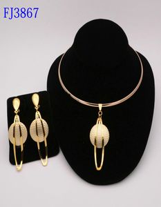 Mode vrouw bruiloft Afrikaanse kralen sieraden set gouden kleur mode dubai gouden kleur bruids cadeau2766418