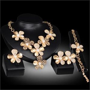 Mode femmes 18K plaqué or cristal grandes fleurs perle fête de mariage collier Bracelet anneau boucles d'oreilles ensembles de bijoux