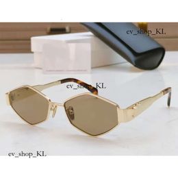 Fashion Women Arc Oval Cadre Designer Sunglasses Sac Céliène Femme Femme Gold Miroir Miroir Green Lens Céliène Sunglasses Man Meta Triplet Signature 720