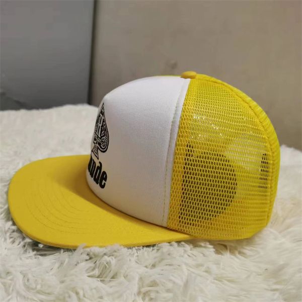 Moda Mujer Gorra de béisbol Hombres Shinning Hip Hop Casquette Remache Snapback Trucker Ball Caps Huesos Niños Verano Malla transpirable K pop Sombreros 66