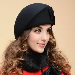 Mode Vrouwen Baret Hoed Voor Beanie Vrouwelijke Cap Bloem Franse Trilby Wol Zachte Stewardess Gorras Planas 240226
