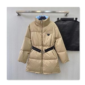 Moda mujer diseñador abajo chaqueta para mujer chaqueta triángulo logo espalda cremallera cuello alto cintura colección longitud media parkas mujer invierno calidez abrigo simple