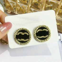 Mode dames ontwerper oorbuien sieraden sieraden zilveren kleur kleine parellagerij oorbellen voor meisjes oorbel feestgeschenken