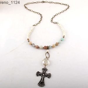 Collier ethnique pour femmes, chaîne en Bronze, pierres précieuses naturelles, lien en verre de cristal, Long pendentif croix en métal, livraison directe