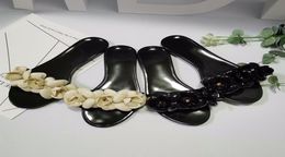 Fashion Women Flower Plats Plats Sandales Girls Flip Flops Classed Summer Cool Beach Slides Chaussures 35406070288