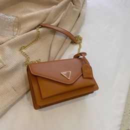 Fashion Women Handbag Luxury Designer Sacs Multilleuse Mirror Surface Single Single Capity Coss Crossbody Racs sacs à main 240522