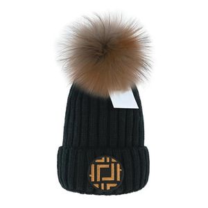 Mode femmes tricot bonnet concepteur chaud hiver chapeaux grand Faux Bobble tricoté casquette de Ski Z-12