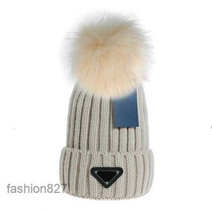 Mode vrouwen brees beanie -ontwerper warme winterhoeden grote faux bont pom pom poms bobble hoed gebreide ski cap46ef