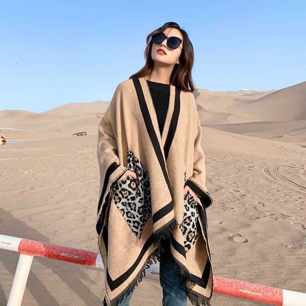 Mode Femmes Léopard Imprimer Écharpe En Cachemire Avec Poche Poncho D'hiver Châle Couverture De Voyage Echarpes Pashmina Echarpe Mujer Bufanda X0722