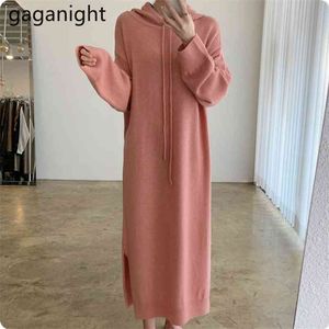 Mode femmes Maxi robe à manches longues à capuche pull tricoté Chic robes fendues femme automne hiver Vestidos 210601