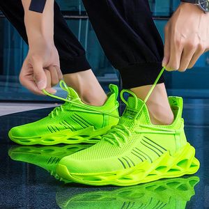 Mode Femmes Hommes Gym Sport Tennis Chaussures Super Léger Respirant Maille Lame Baskets Chaussette Verte Chaussures Tenis Masculino Feminino 240109