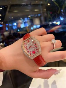 Reloj de pulsera con números de cuarzo para mujer a la moda, reloj de pulsera con barril de vino con diamantes completos, reloj de zafiro de cuero genuino morado, relojes geométricos con forma de corazón rojo para mujer