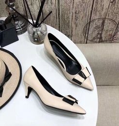 Mode chaussures habillées pour femmes en cuir verni travail confortable Parti pointu moyen anguille oes présage 'véritable r mariage soes talon haut shs 35-41