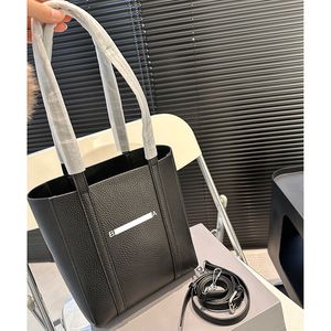 Bolsos de diseñador de lujo para mujer, bolsos de compras negros, bolsos grandes de gran tamaño, bolso de hombro con letras correctas, bolsos cruzados, bolsos clásicos