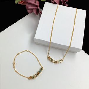Mode femmes collier Designer Bracelet Cube conçu colliers décontracté unisexe bijoux