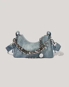 Mode femmes sac de selle grande capacité sac en jean chaîne en métal grande capacité fermeture éclair sac à bandoulière ouvert