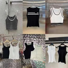 Tanks pour femmes Camis Camis anagram Embroidé en coton-mélange Top Shorts Designer Nylon Yoga Suit Sports Varse Fiess Sports Bra Mini Tops Tops