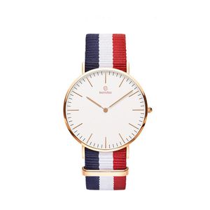 Reloj de moda para mujer, simple, elegante, generoso, símbolo de esperar a los amantes del amor, reloj de tamaño