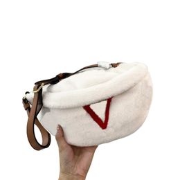 Mode Dames Winter Teddy Taille Fanny Pack Bag Designer Borsttas Louiseits Crossbody Lam Fleece