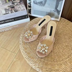 Mode Femmes Sandales Fleurs Parfaites Escarpins En Dentelle Italie Raffiné Peep Toe Lacets De Tournesol Agrémenté Designer Simple Cadeau Robe De Soirée Sandale Talons Hauts Boîte EU 34-43