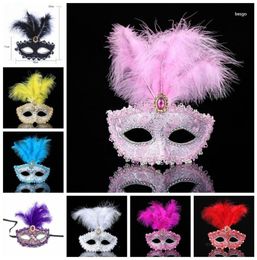 Fashion Women Sexy Feather Mask Christmas Hallowmas Mask Mask Venetian Masquerade Dance Party Masques de vacances avec des plumes DBC2492836