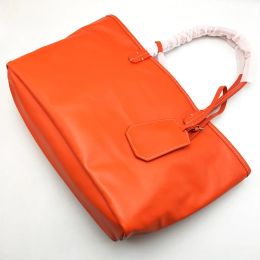 Mode Femmes Shopping Sac Fourre-Tout Grand Moyen Sacs De Plage Garniture Et Poignée En Cuir Véritable Imperméable Réversible Fourre-Tout Occasionnels Sac À Main Double Face Grande Capacité