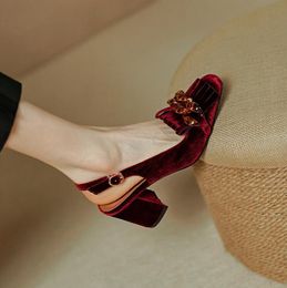 Mode femmes Slingbacks talon haut frange chaînes dame chaussures habillées femmes chaussure unique