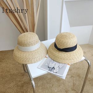 Fashion Women Summer Sploppy Chatle de blé avec un ruban blanc noir Soleil UV Protection plage Cap240409