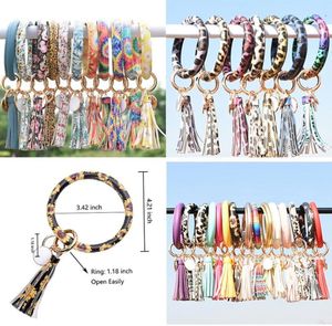 Fashion Femmes Bracelets Bracelets Bangle Pu Leather Party Wrap Key Key Ring Leopard Lily Print Kedchain Braveur Drip Huile Circle Clats Holder Chaines de support 5202236