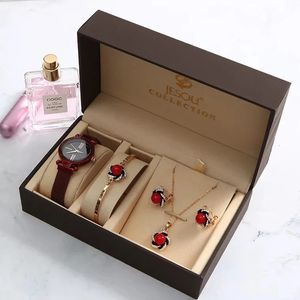 Mode femmes montres ensemble de luxe diamant boucles d'oreilles collier Bracelet ensemble dames ciel étoilé montre pour les femmes Valentine cadeau 240112