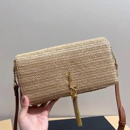 Fashion Women Weave Messenger Messen Strw Handuling Crossbody bolso bolso Purso Gold Hardware Letra de la cubierta del embrague Bolsas del embrague del embrague