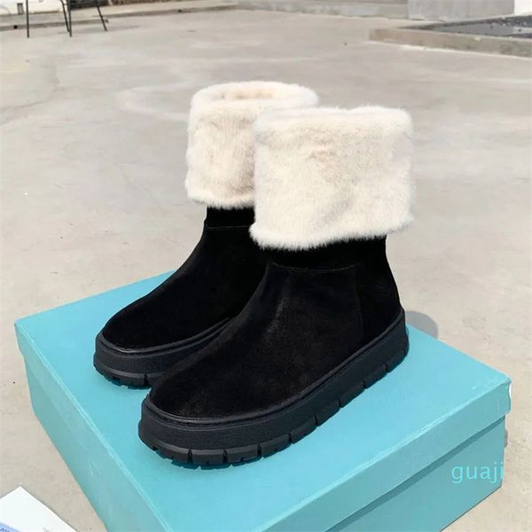 Botas de nieve de invierno de la moda Women Hermosa diseñadora Trabajo cómodo Botas cortas Fur Vintage Hermosos zapatos y Martins