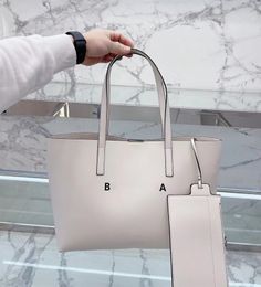 Mode dames b TOTE BAGS Designer grote boodschappentas composiet schoudertas koppeling handtas met kaarthouder letther pure beige vrouwen ontwerpers bakken