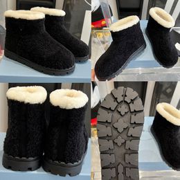 Mode dameslaarzen laarzen van beroemde merken snowboots winterlaarzen bontlaarzen Enkellaarsjes Geëmailleerd metalen driehoeklogo mooie zachte comfortlaarzen Antislipzoollaarzen 35 42