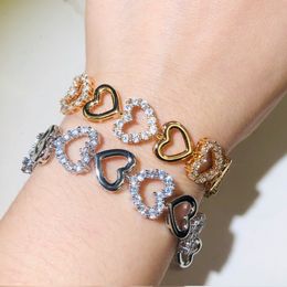 Mode Femmes bracelet Charme Amour Coeur Évider Cercle Bracelets En Cuivre Bracelets AAA Zircon Cubique Or 18k Bracelet En Argent Bijoux De Créateur Ami Filles Cadeau