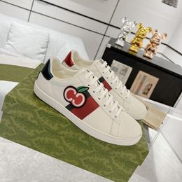 Mode Femmes Hommes Sneaker Designer Plateforme Chaussures Casual Bee Ace Baskets Serpent Tigre Brodé Rayures Blanches Chaussures En Cuir Taille 36-45 Baskets Classiques