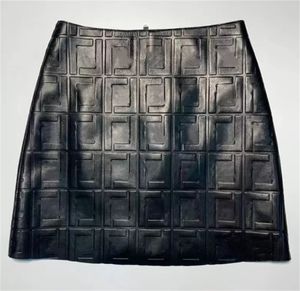 Mode femmes jupes en cuir PU été Shorts Designer Gentleman poches latérales poche noire cordon de serrage tonal pantalon court